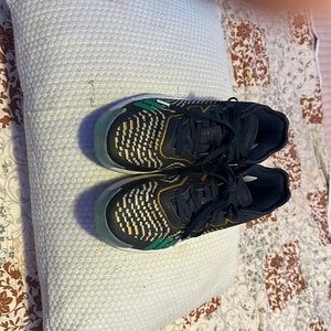 Like new Donovan Mitchell size 10.5